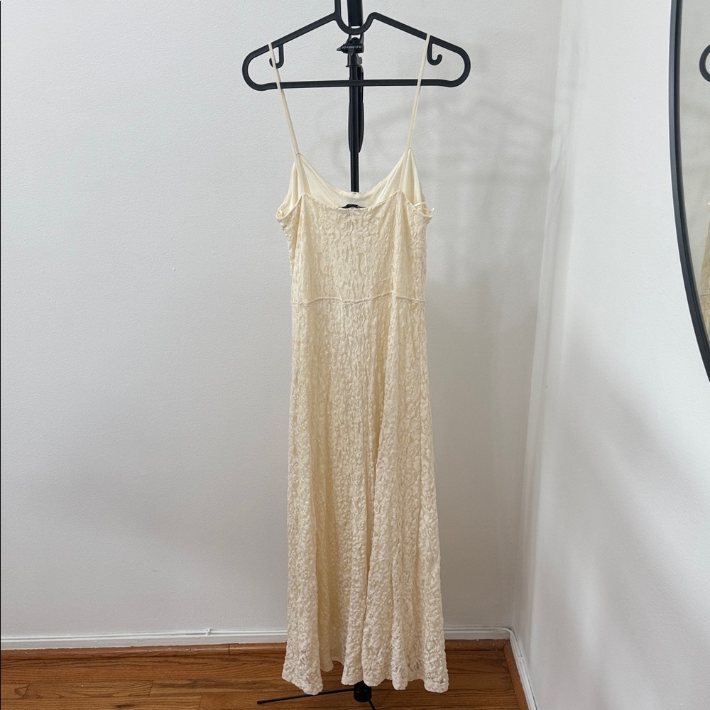 Zara Lace Cream White Maxi Dress - Picture 4 of 4
